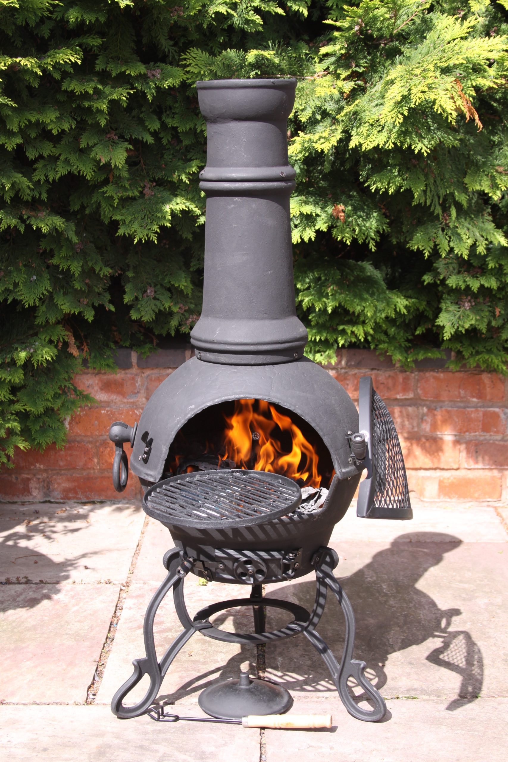 Extra-large cast iron black chimenea